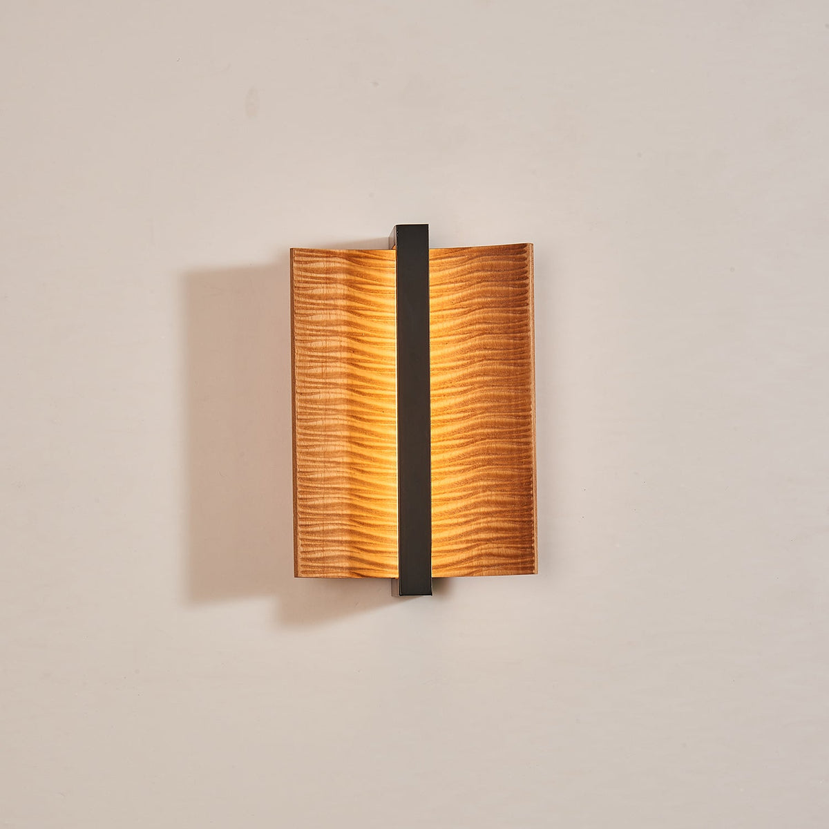 Semira Wood Wall Light-Moonnatur