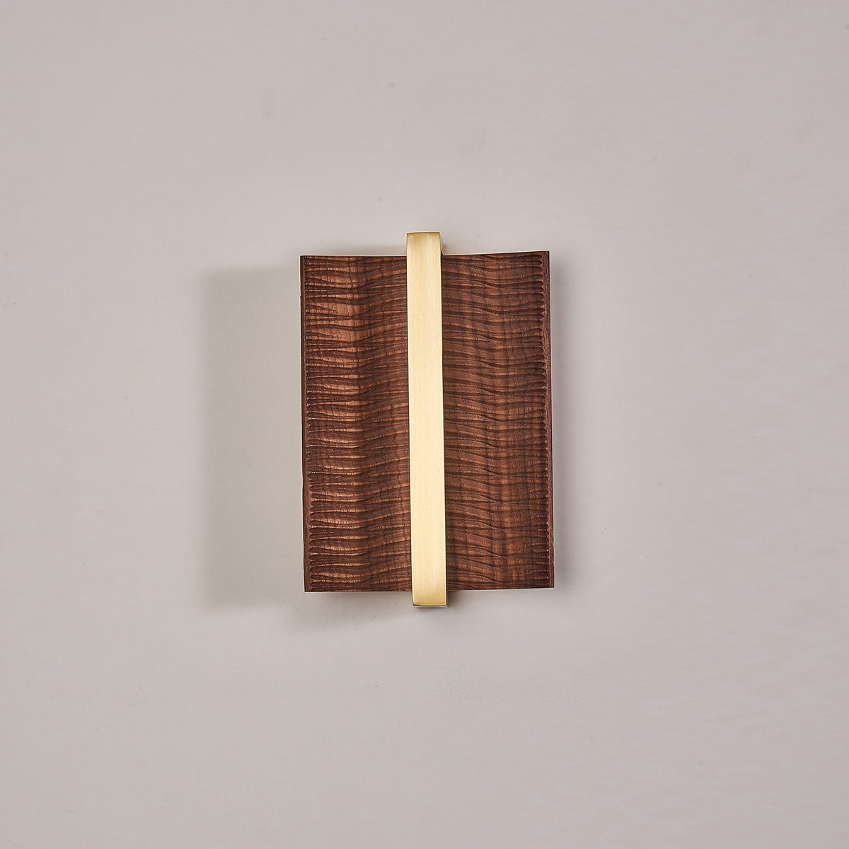 Semira Wood Wall Light-Moonnatur