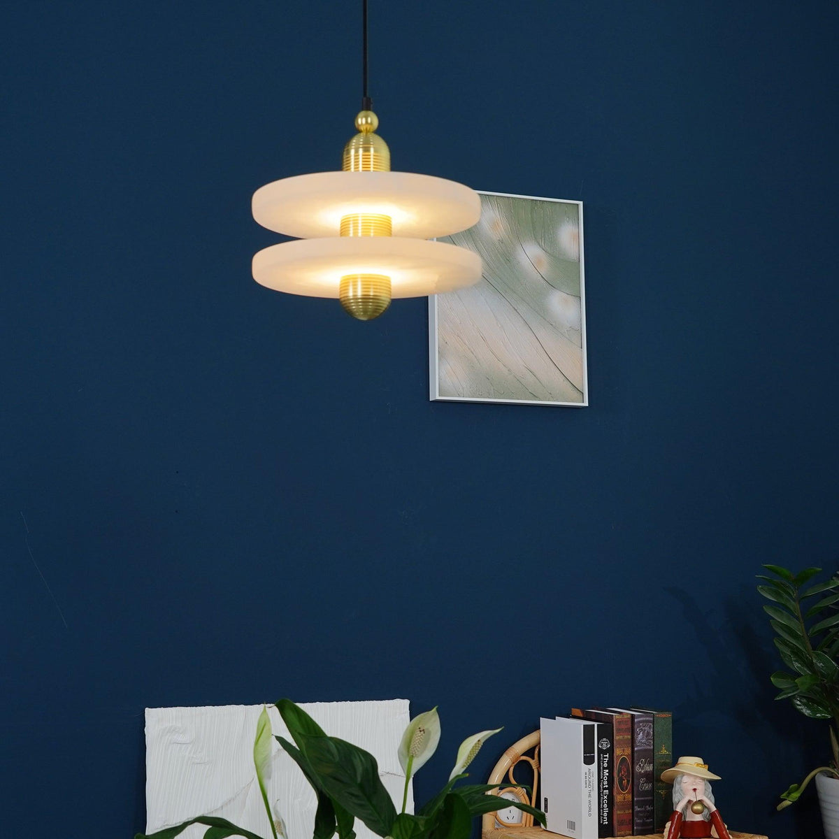 Tardenevia Alabaster Pendant Light-Moonnatur
