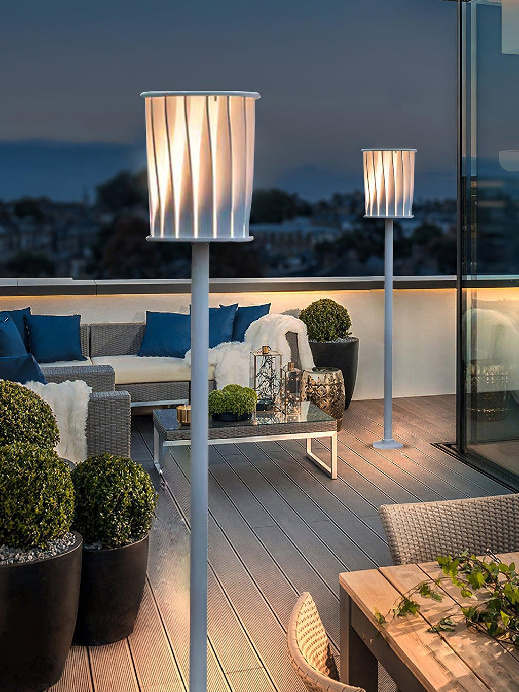 Corenrose Aluminium Floor Lamp-Moonnatur