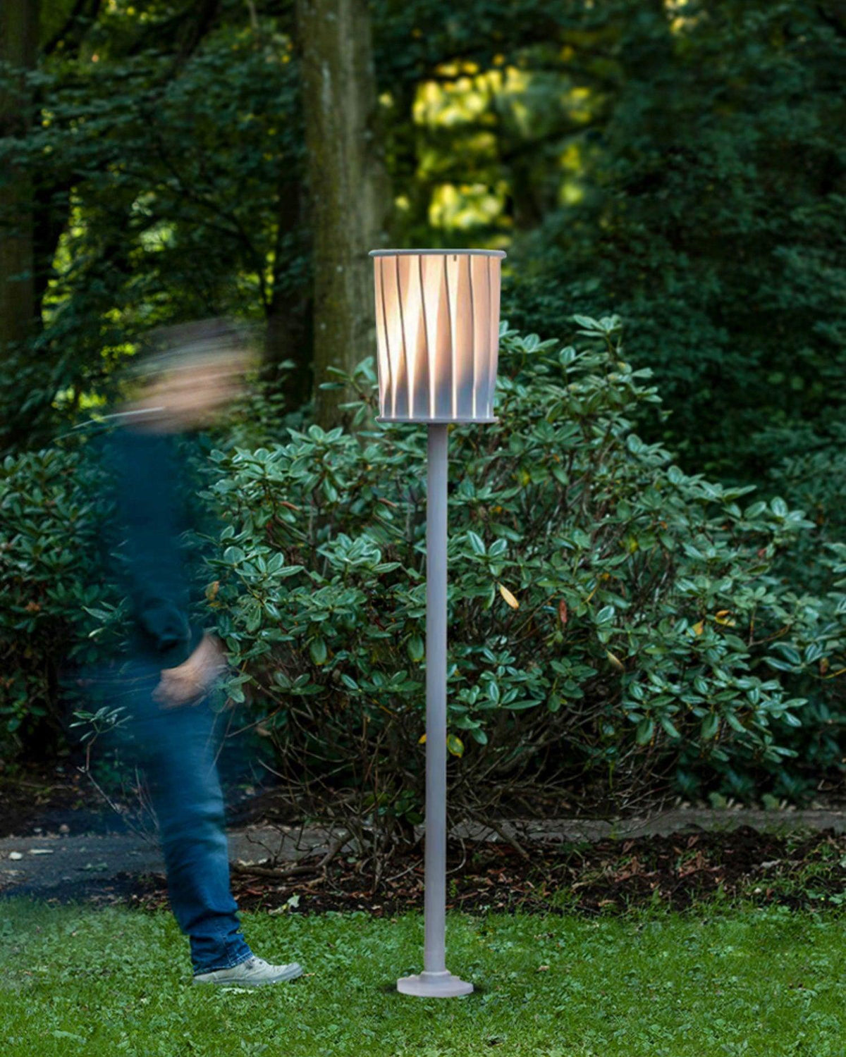Corenrose Aluminium Floor Lamp-Moonnatur