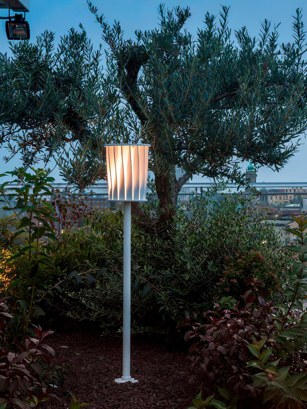 Corenrose Aluminium Floor Lamp-Moonnatur