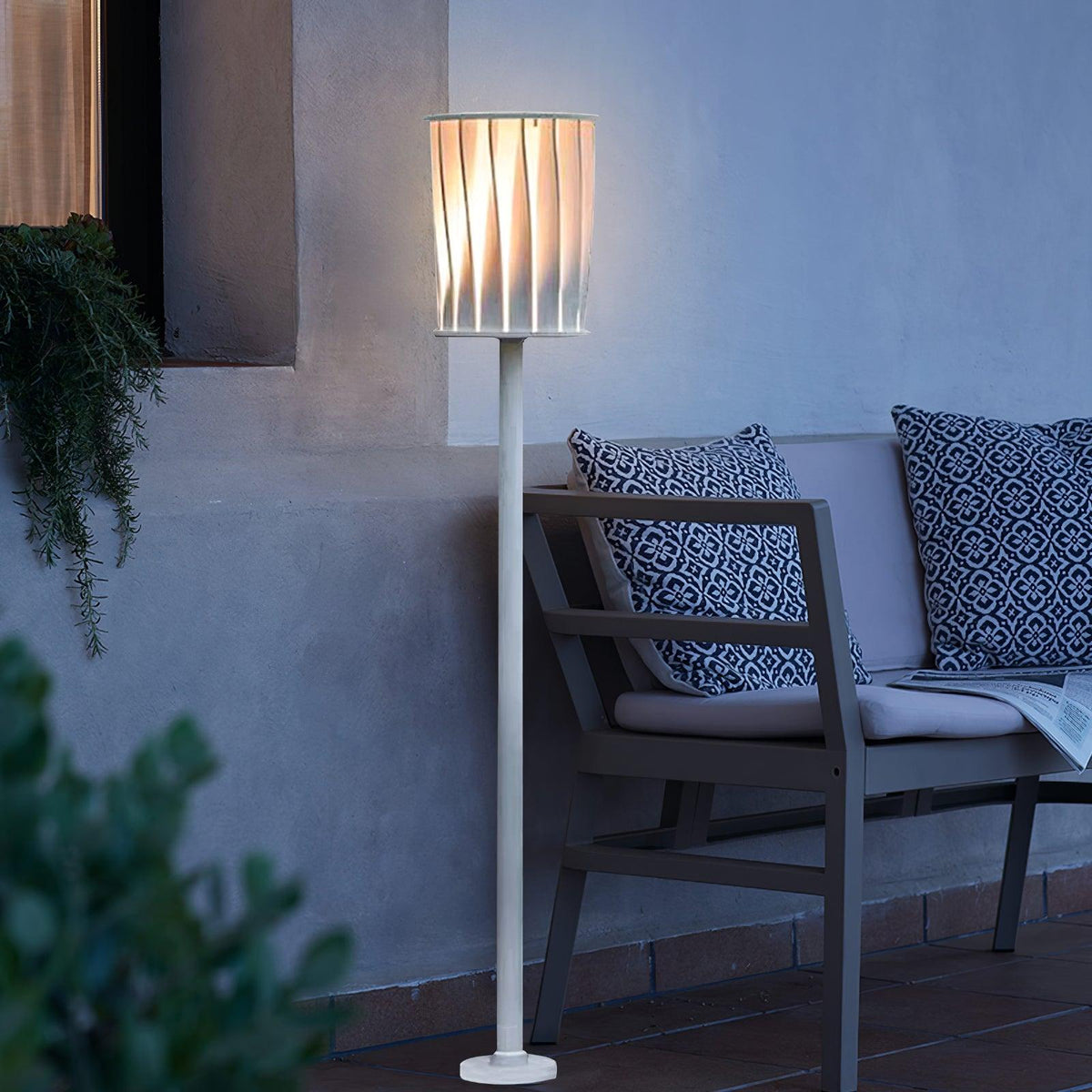 Corenrose Aluminium Floor Lamp-Moonnatur