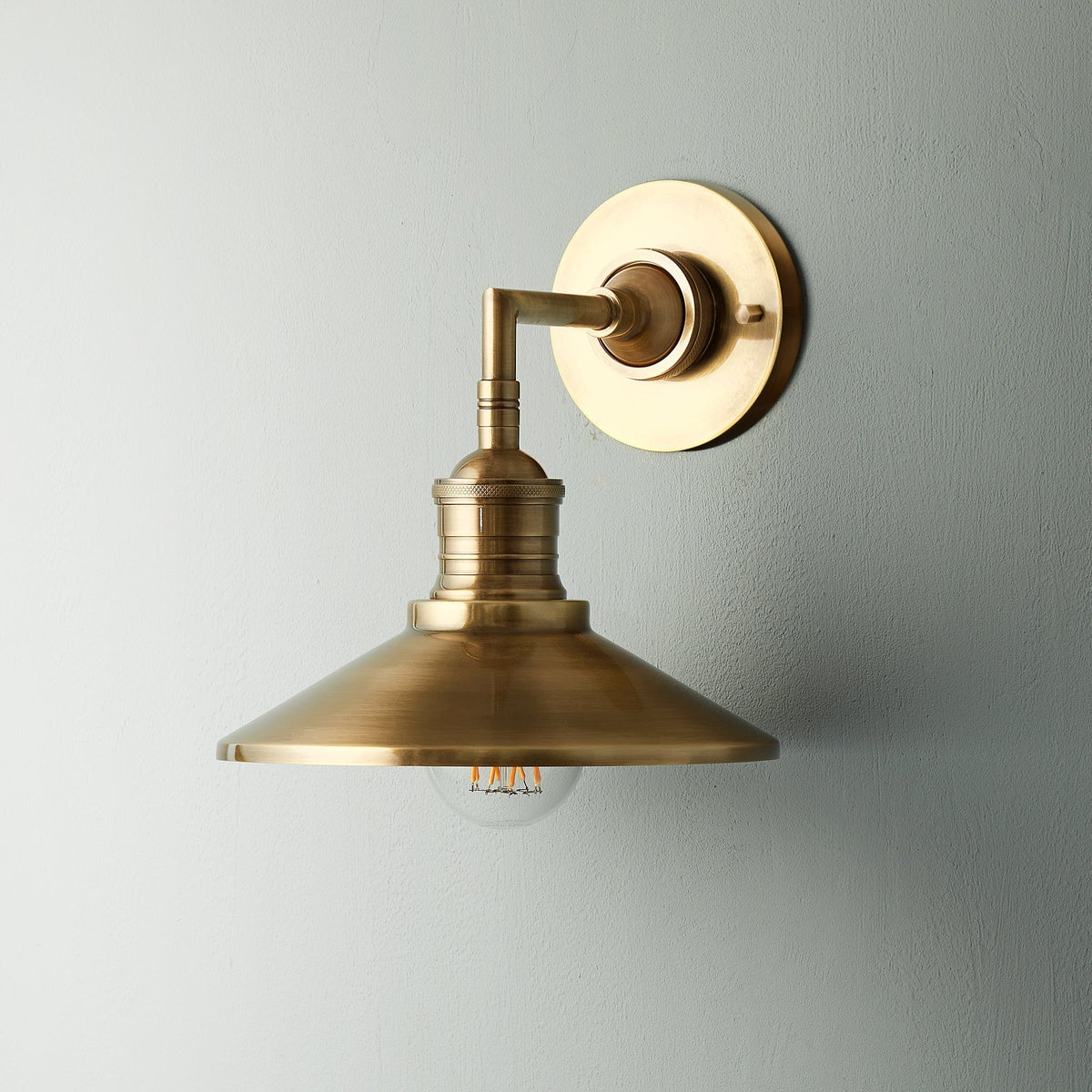 Valdenena Metal Wall Light-Moonnatur
