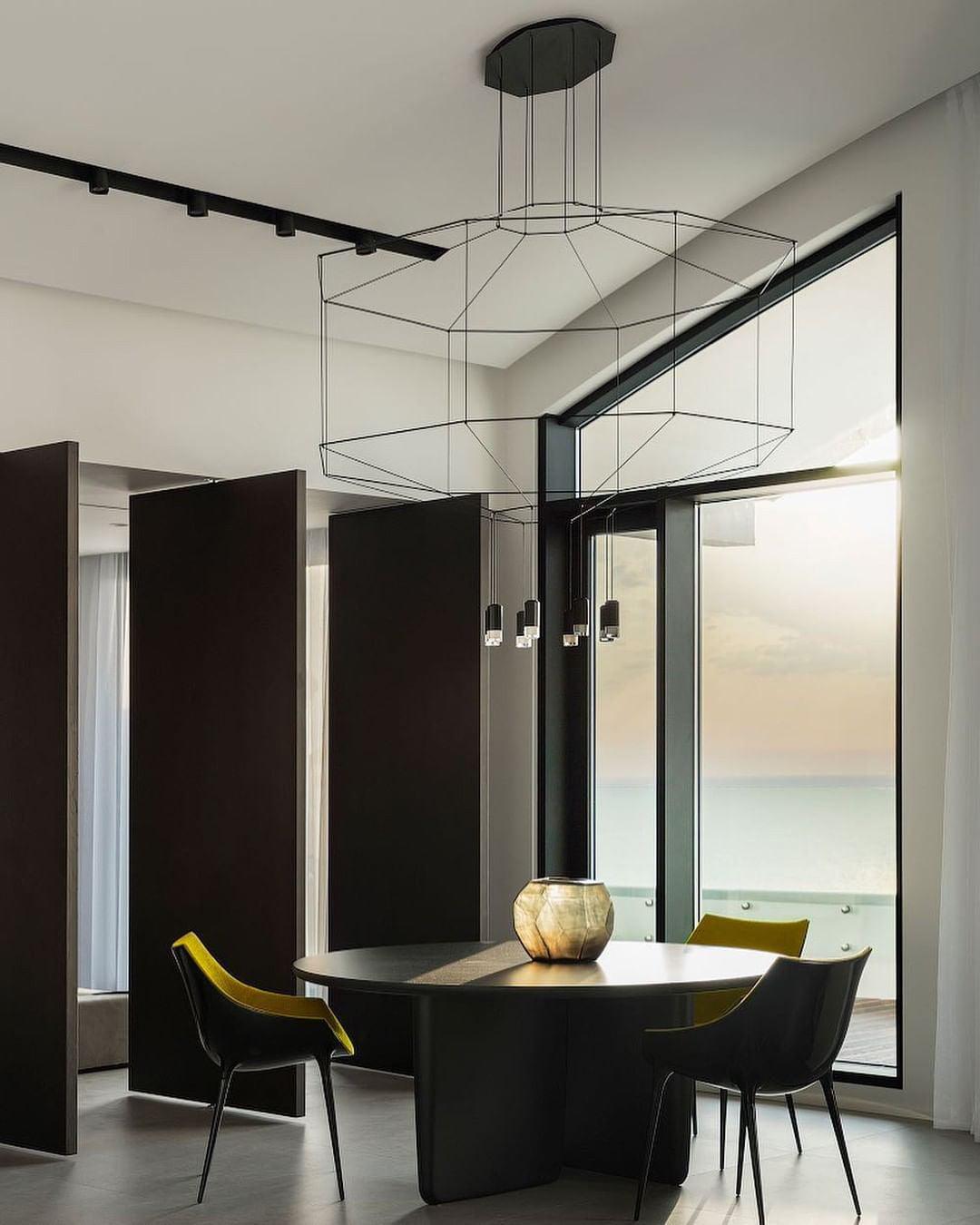 Arlenella Acrylic Pendant Light-Moonnatur
