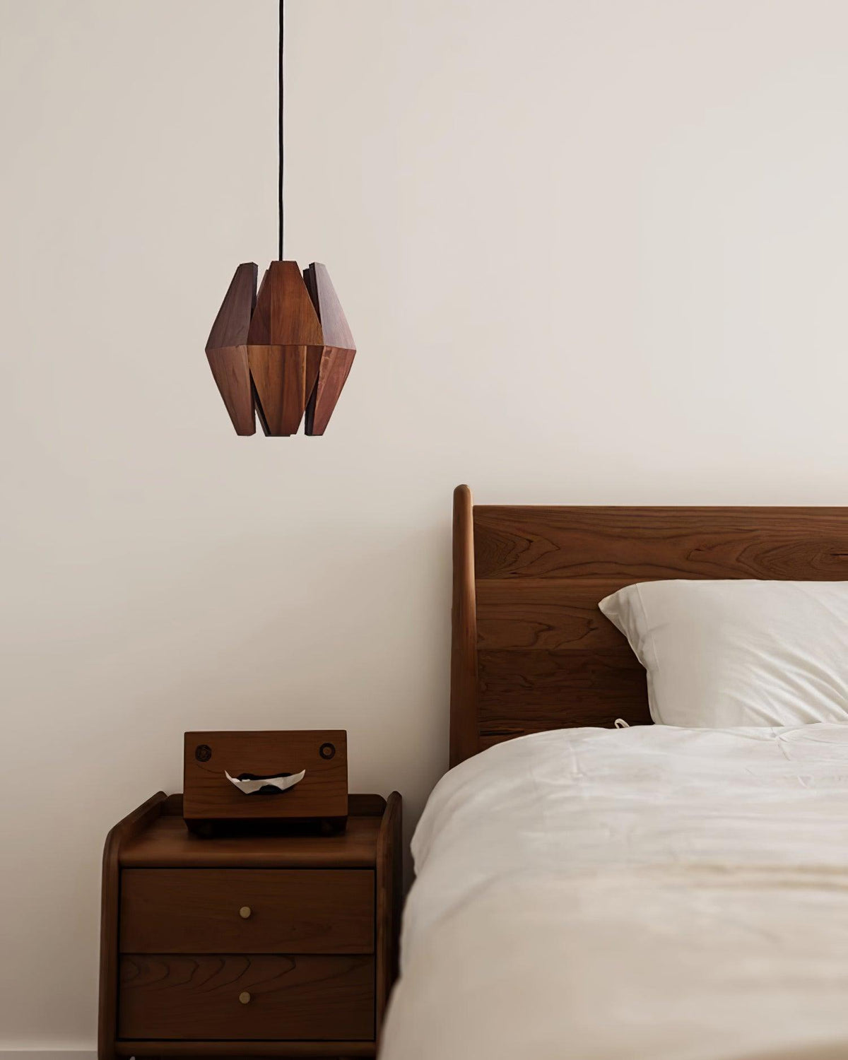 Ainsbrook Wood Pendant Light-Moonnatur