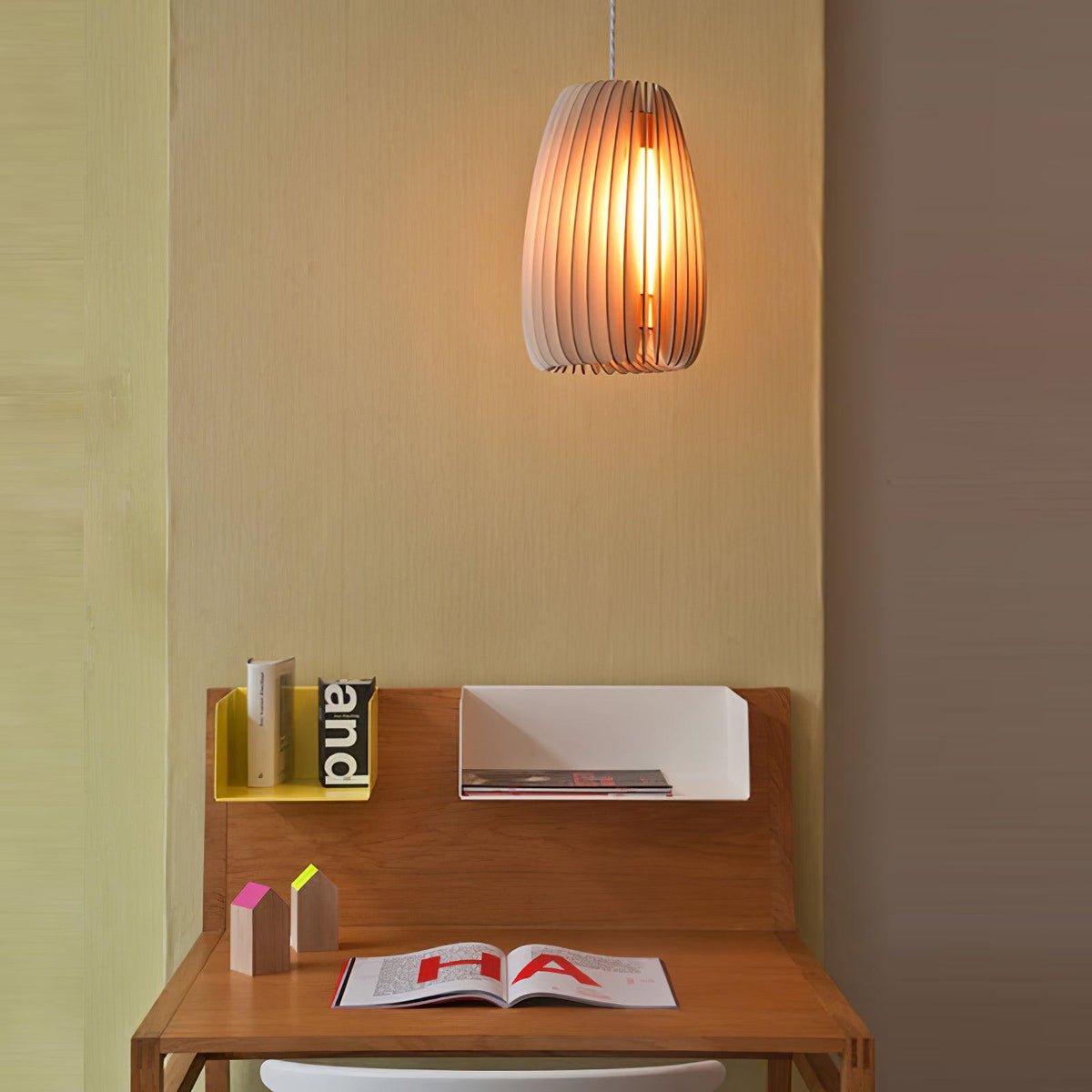 Maelia Wood Pendant Light-Moonnatur