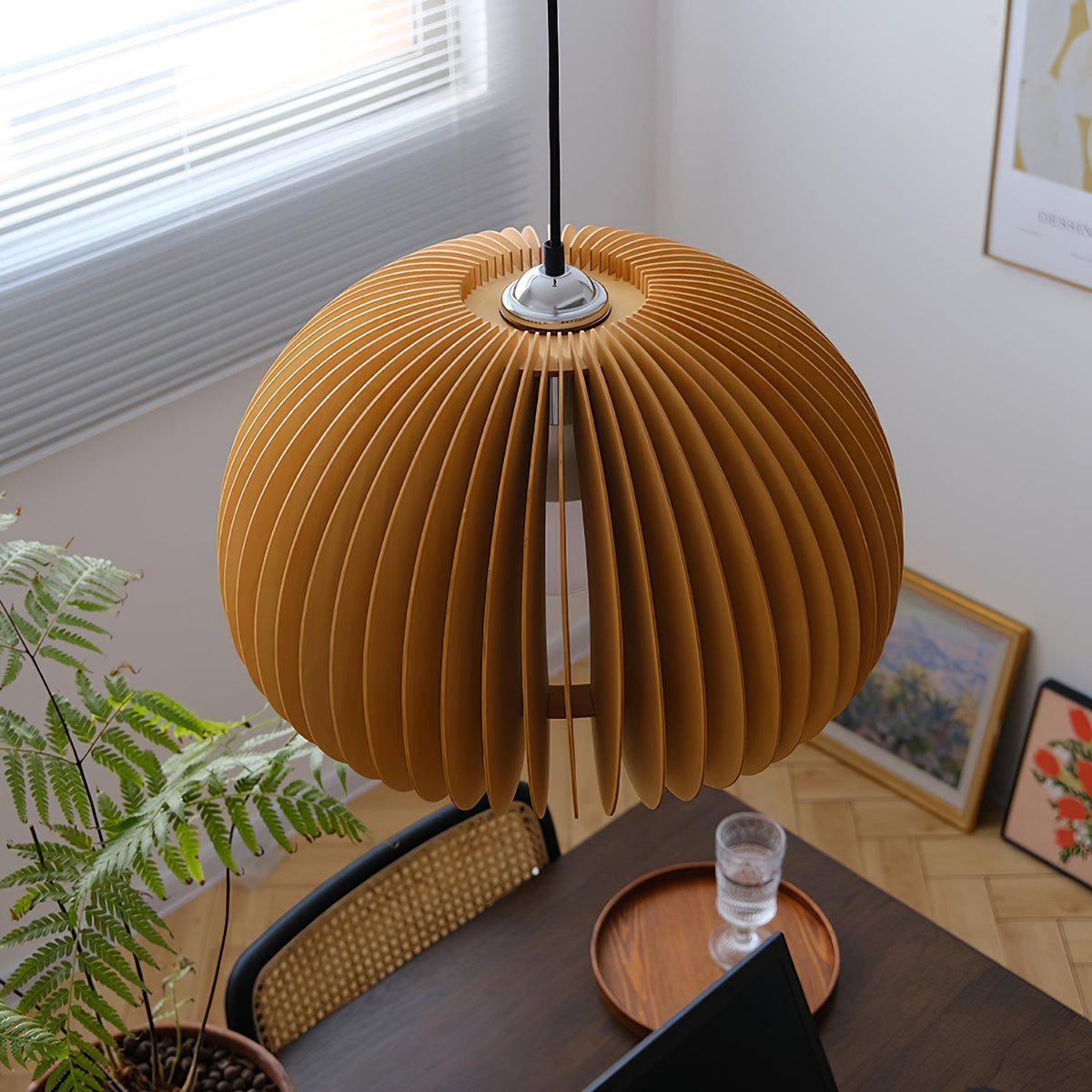 Alderfen Wood Pendant Light-Moonnatur