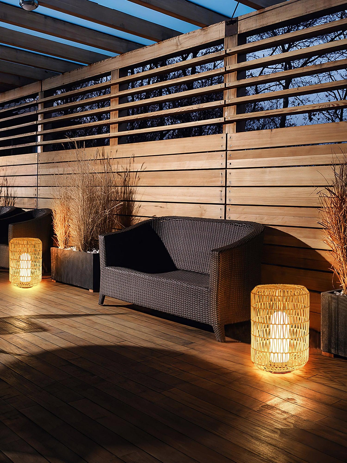 Elsenina Rattan Outdoor Light-Moonnatur