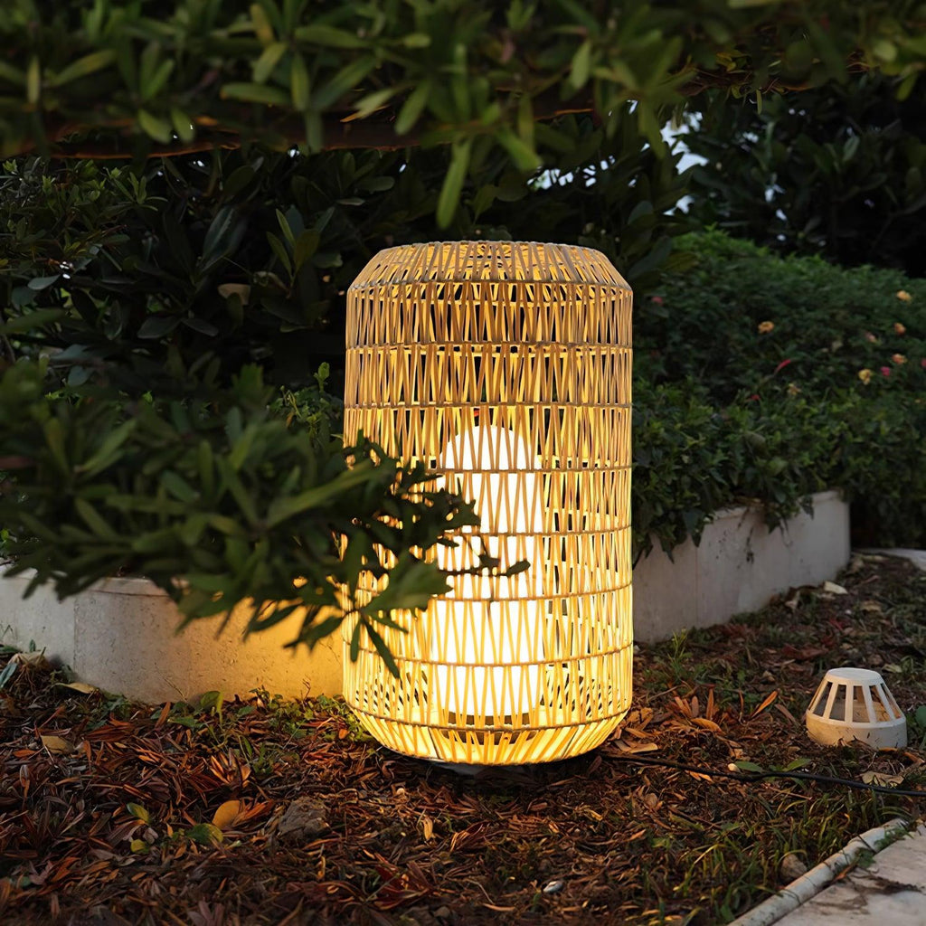 Elsenina Rattan Outdoor Light-Moonnatur