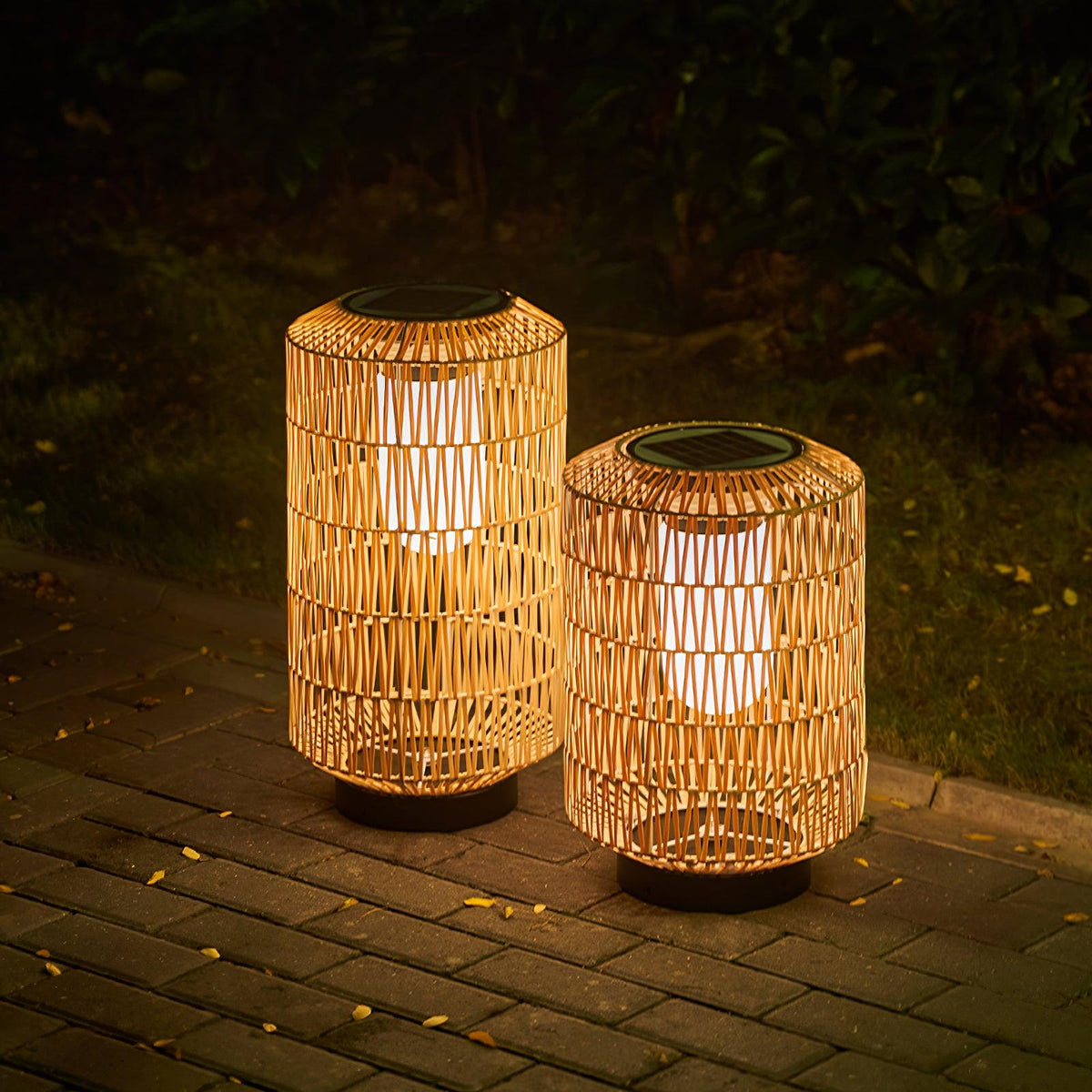 Elsenina Rattan Outdoor Light-Moonnatur