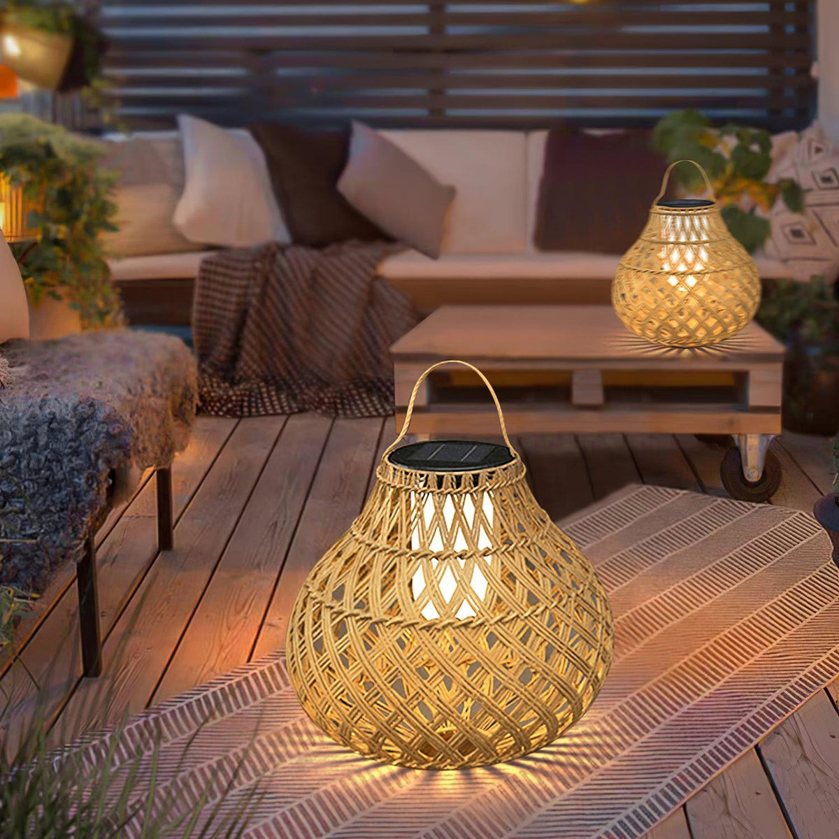 Ulenora Plastic Outdoor Light-Moonnatur