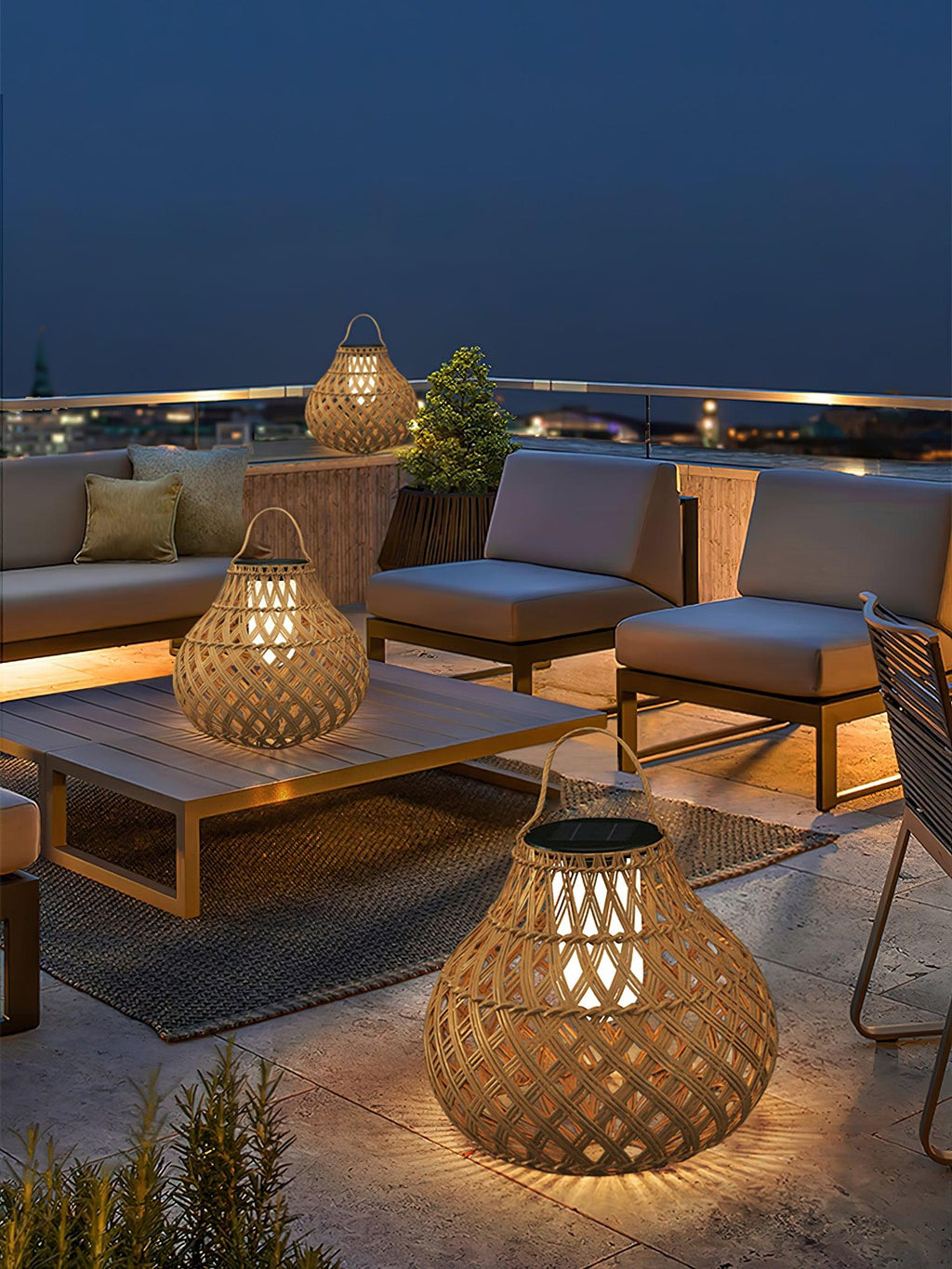 Ulenora Plastic Outdoor Light-Moonnatur