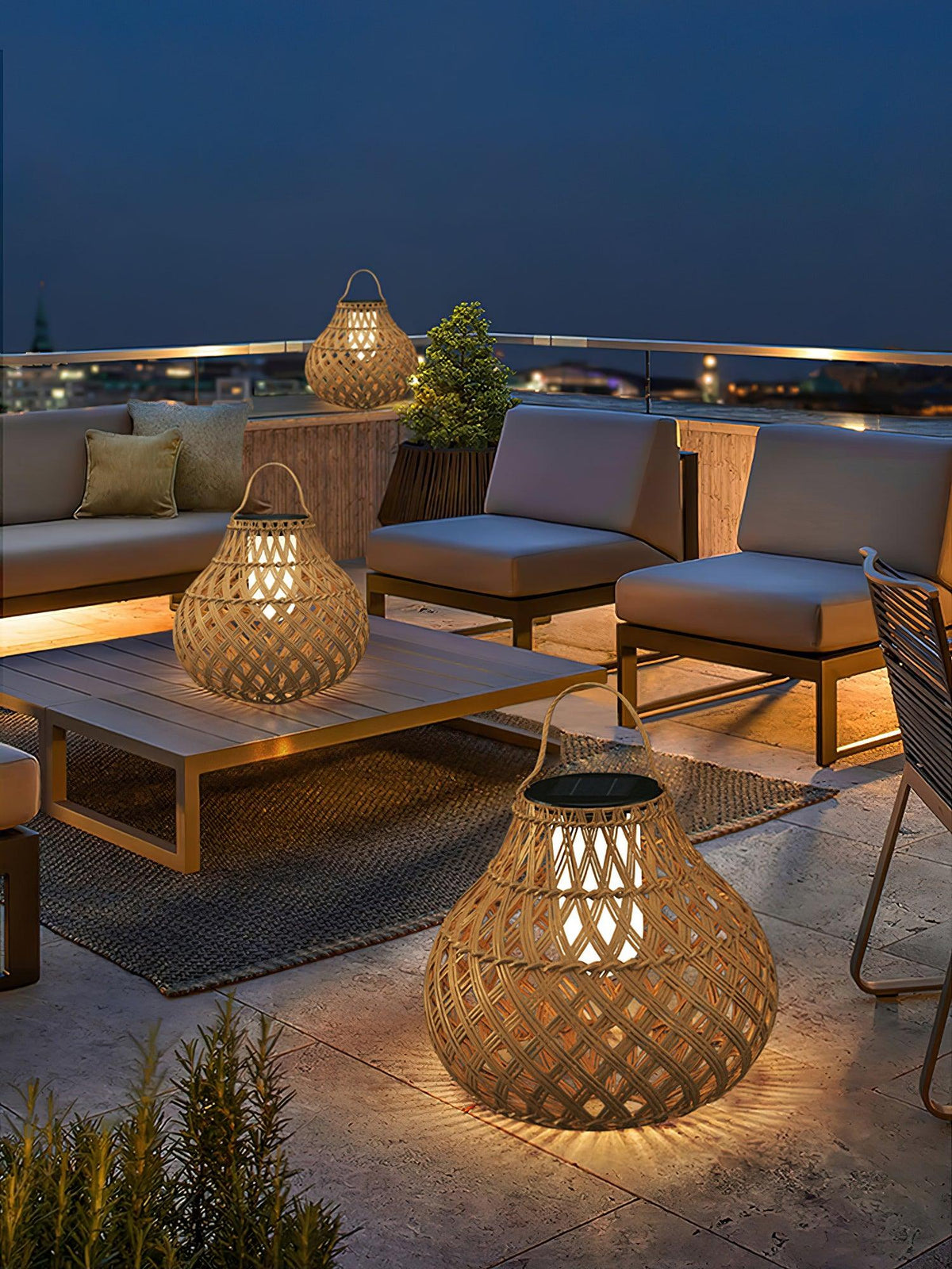 Ulenora Plastic Outdoor Light-Moonnatur