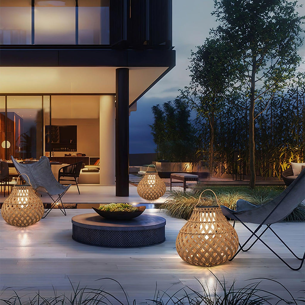 Ulenora Plastic Outdoor Light-Moonnatur