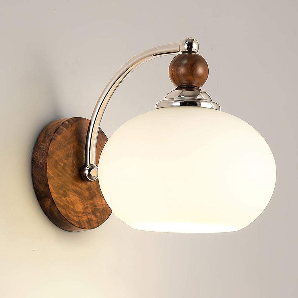 Tarenlyn Walnut Wall Light-Moonnatur