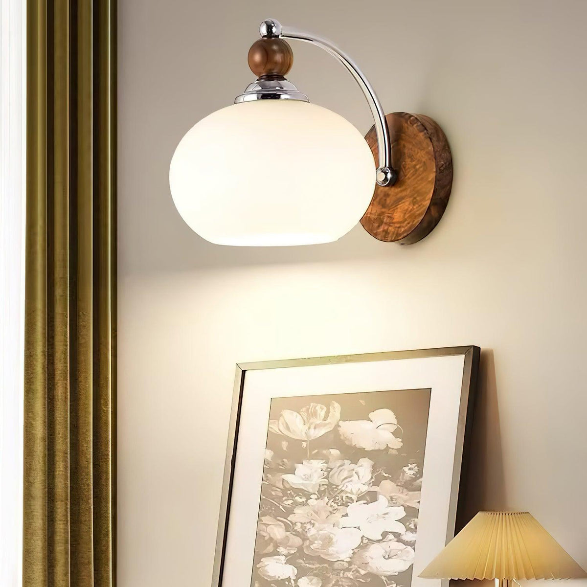 Tarenlyn Walnut Wall Light-Moonnatur