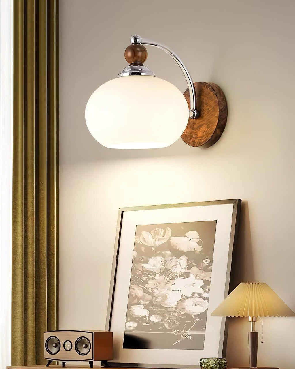 Tarenlyn Walnut Wall Light-Moonnatur