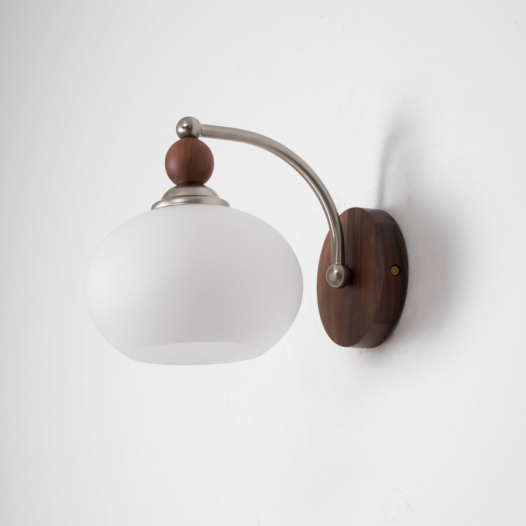 Tarenlyn Walnut Wall Light-Moonnatur