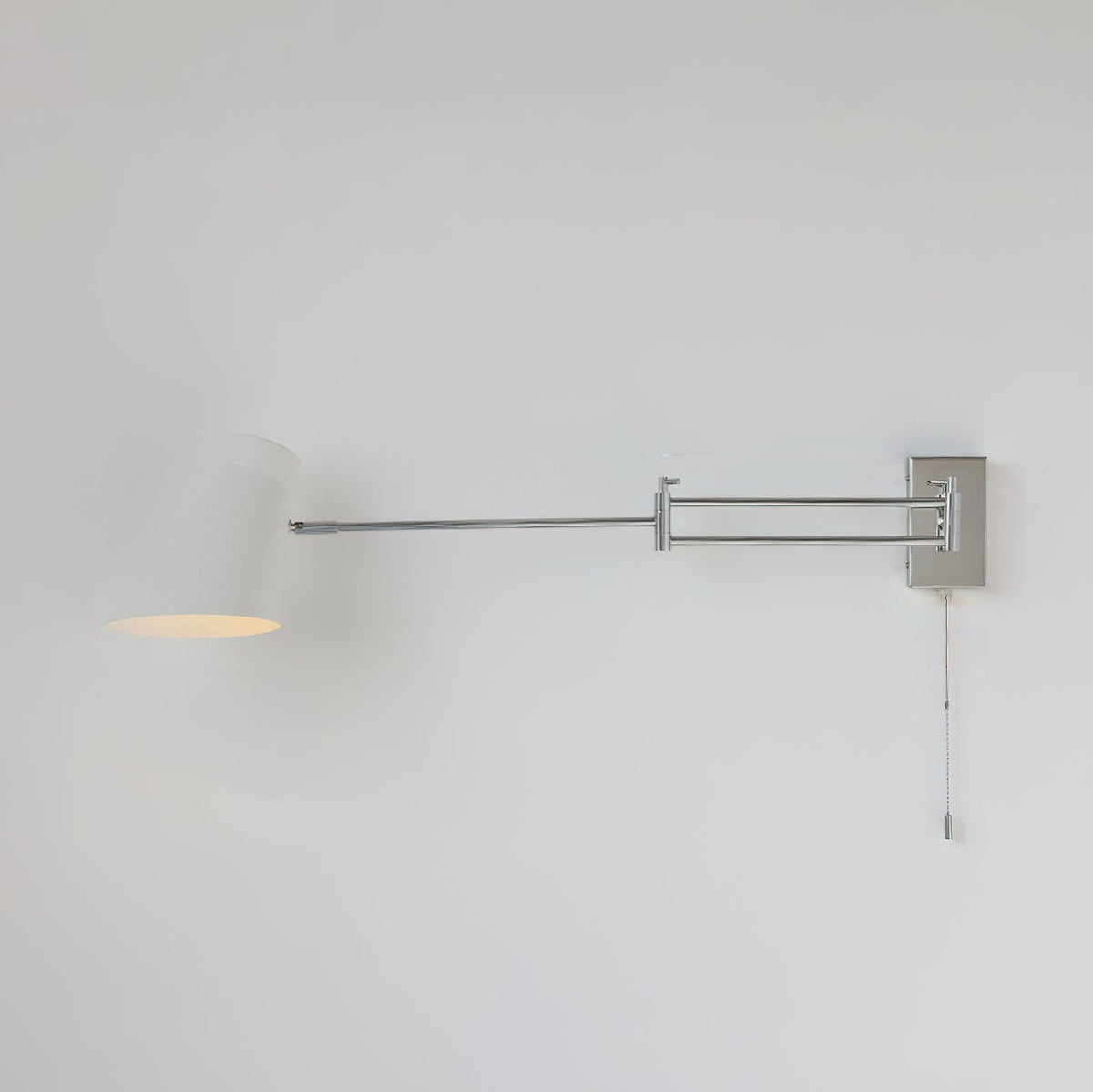 Tarnelwick Metal Wall Light-Moonnatur