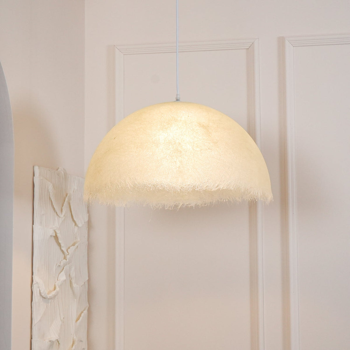 Ulvenia Epoxy Resin Pendant Light-Moonnatur