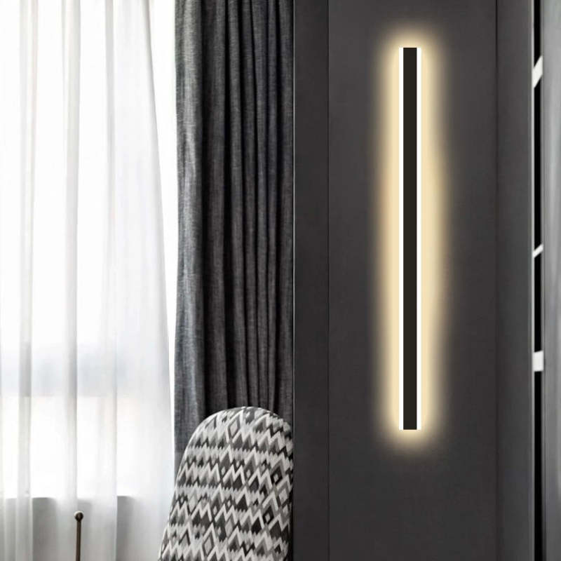 Vynn Linear Outdoor Wall Lamp - Neutralighting