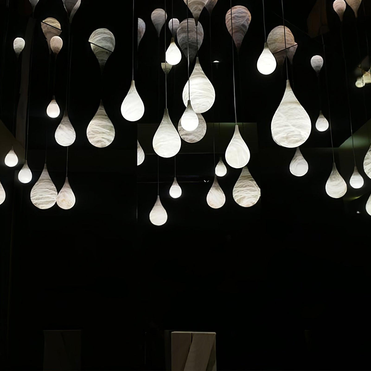 Hadrenwyn Alabaster Pendant Light-Moonnatur
