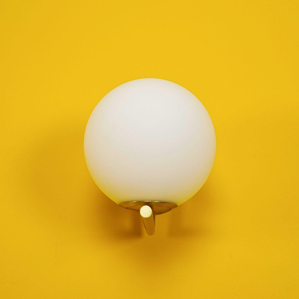 Alwynera Glass Wall Light-Moonnatur