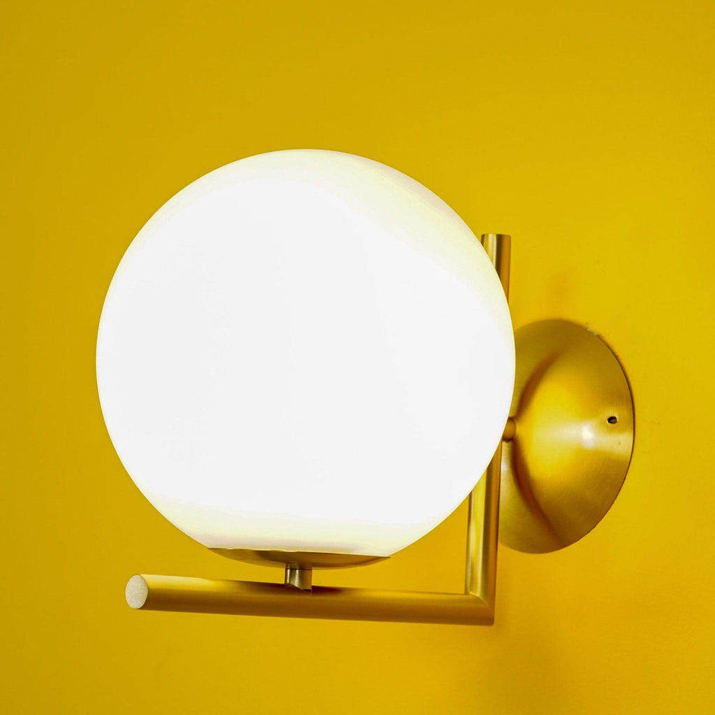 Alwynera Glass Wall Light-Moonnatur