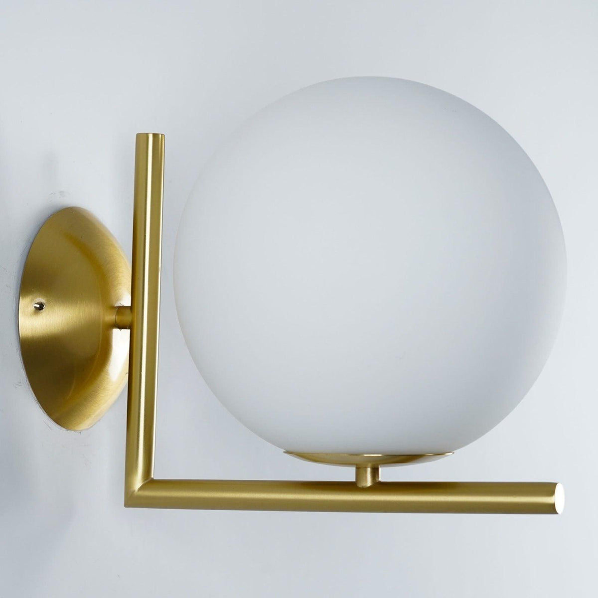 Alwynera Glass Wall Light-Moonnatur