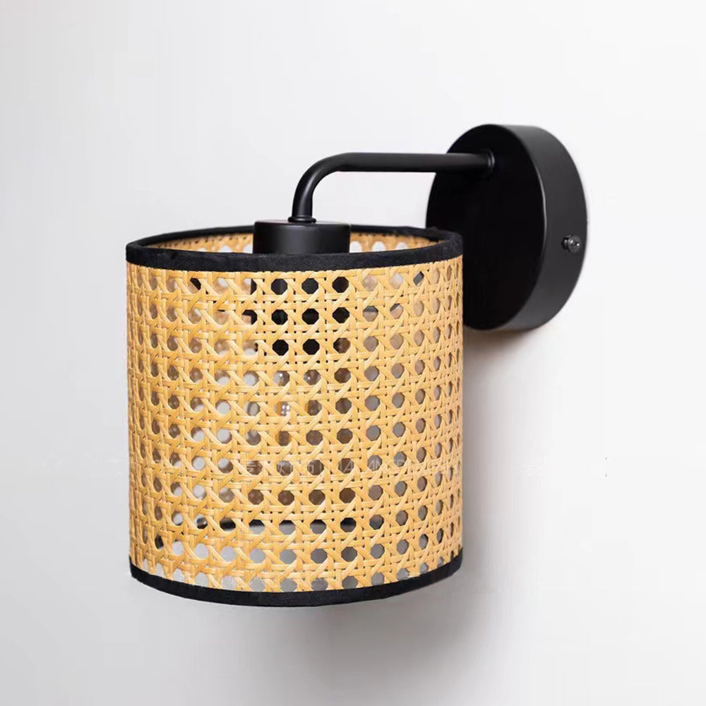 Oakenmere Rattan Wall Light-Moonnatur
