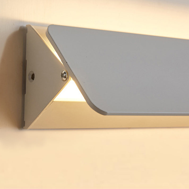 Darnelwood Acrylic Wall Light-Moonnatur