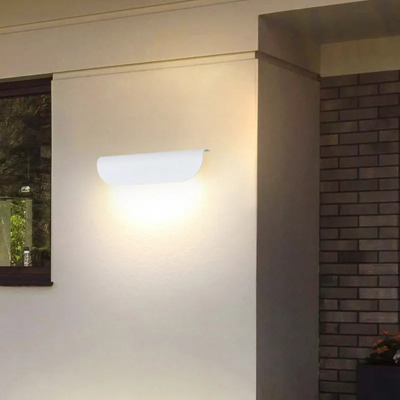 Denelhaven Metal Wall Light-Moonnatur
