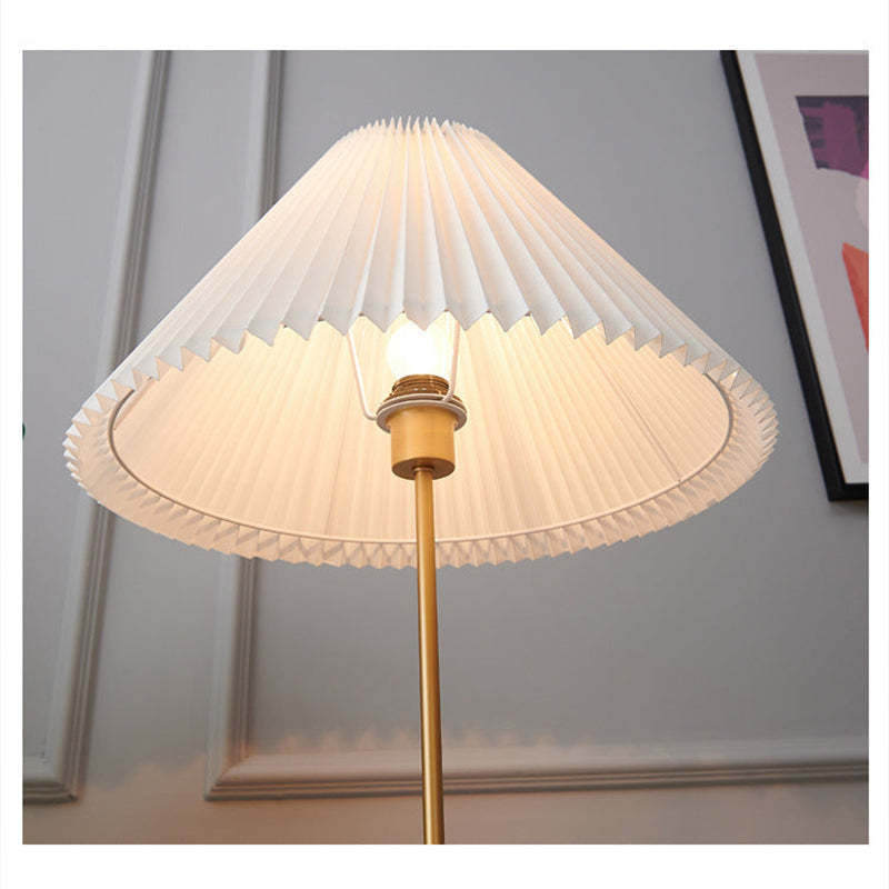 Garnelfern Metal Floor Lamp-Moonnatur
