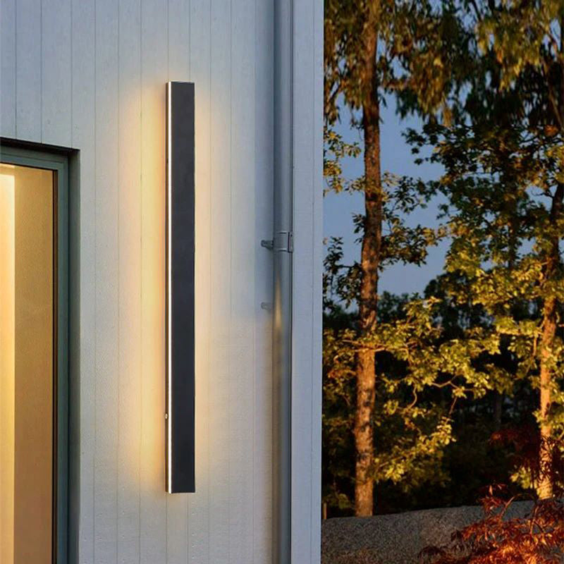 Silex Linear Outdoor Wall Lamp - Neutralighting
