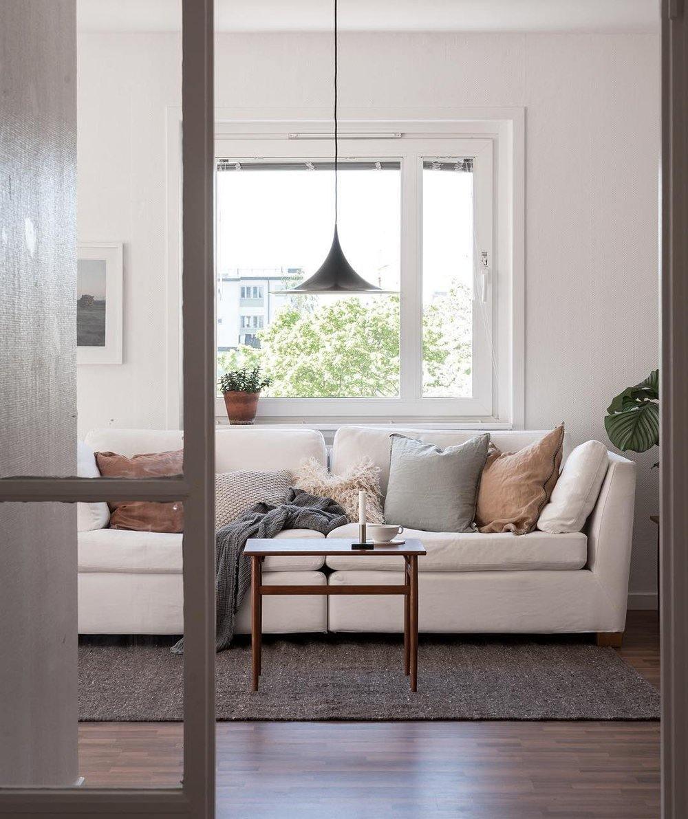 Jarnelle Steel Pendant Light-Moonnatur