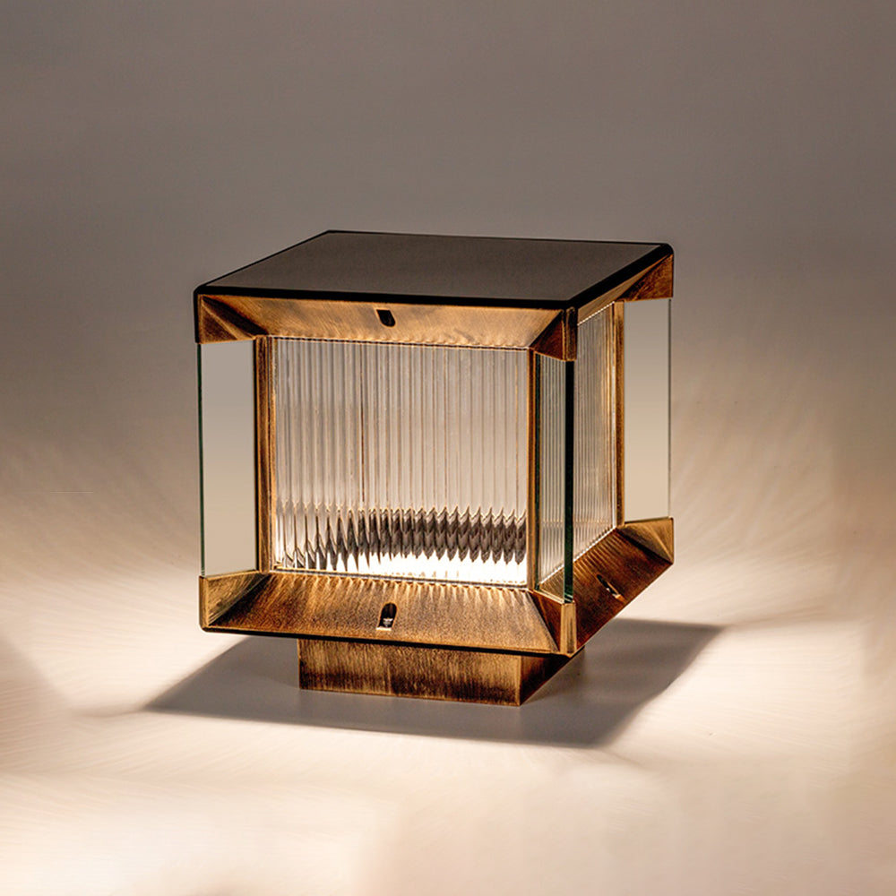 Savenmoss Glass Post Light-Moonnatur
