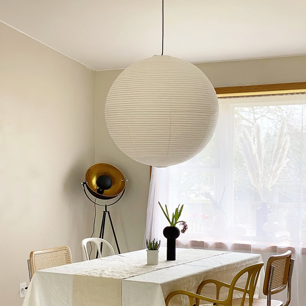 Dewavelle Paper Pendant Light-Moonnatur